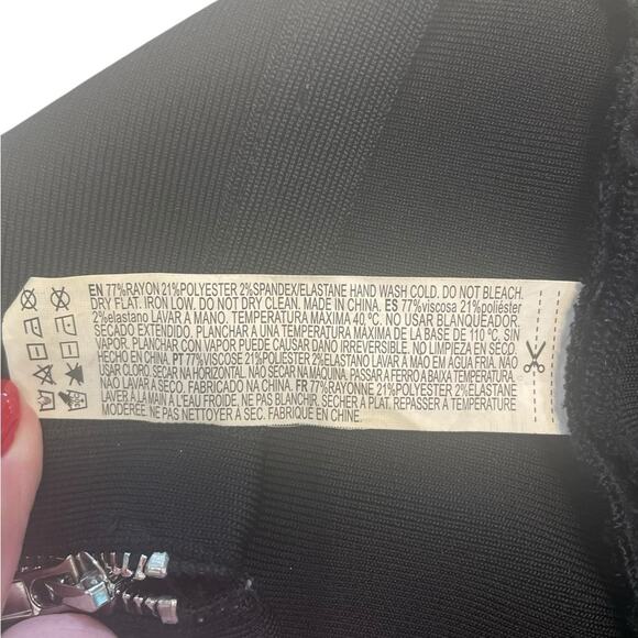 Forever 21 Black Pencil Skirt Women’s XS Full Length Zipper Desk to Dinner - Picture 5 of 6